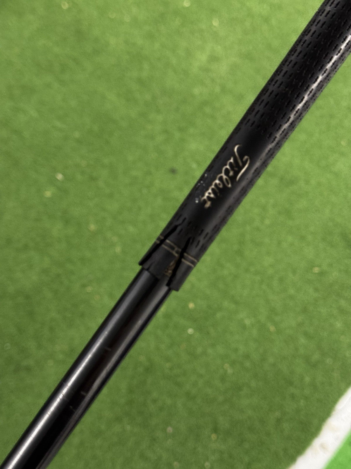 Titleist 906F2 5 Wood 18 Degree Regular Shaft