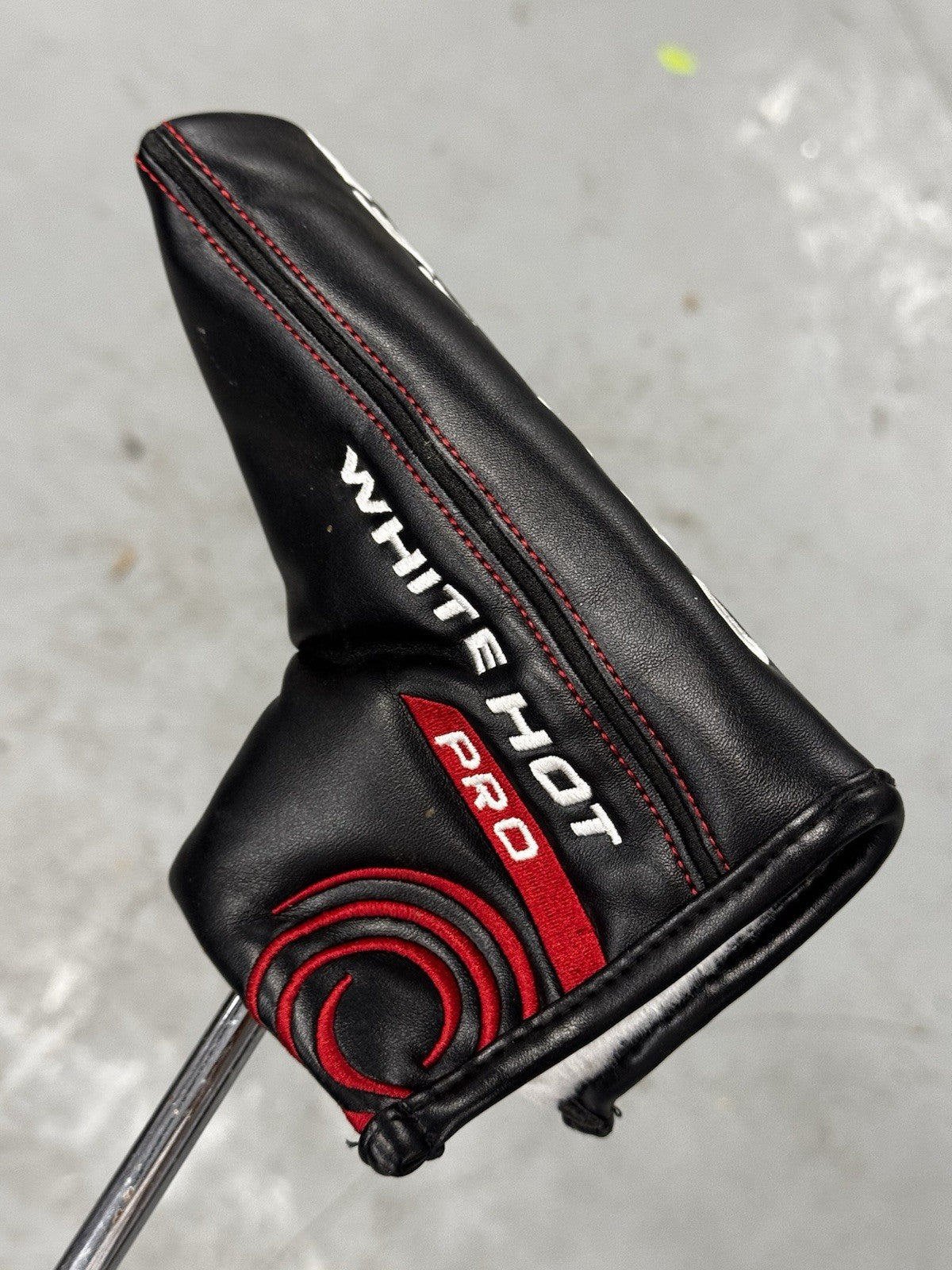 Odyssey White Hot #1 Putter / 34 Inch *Used*