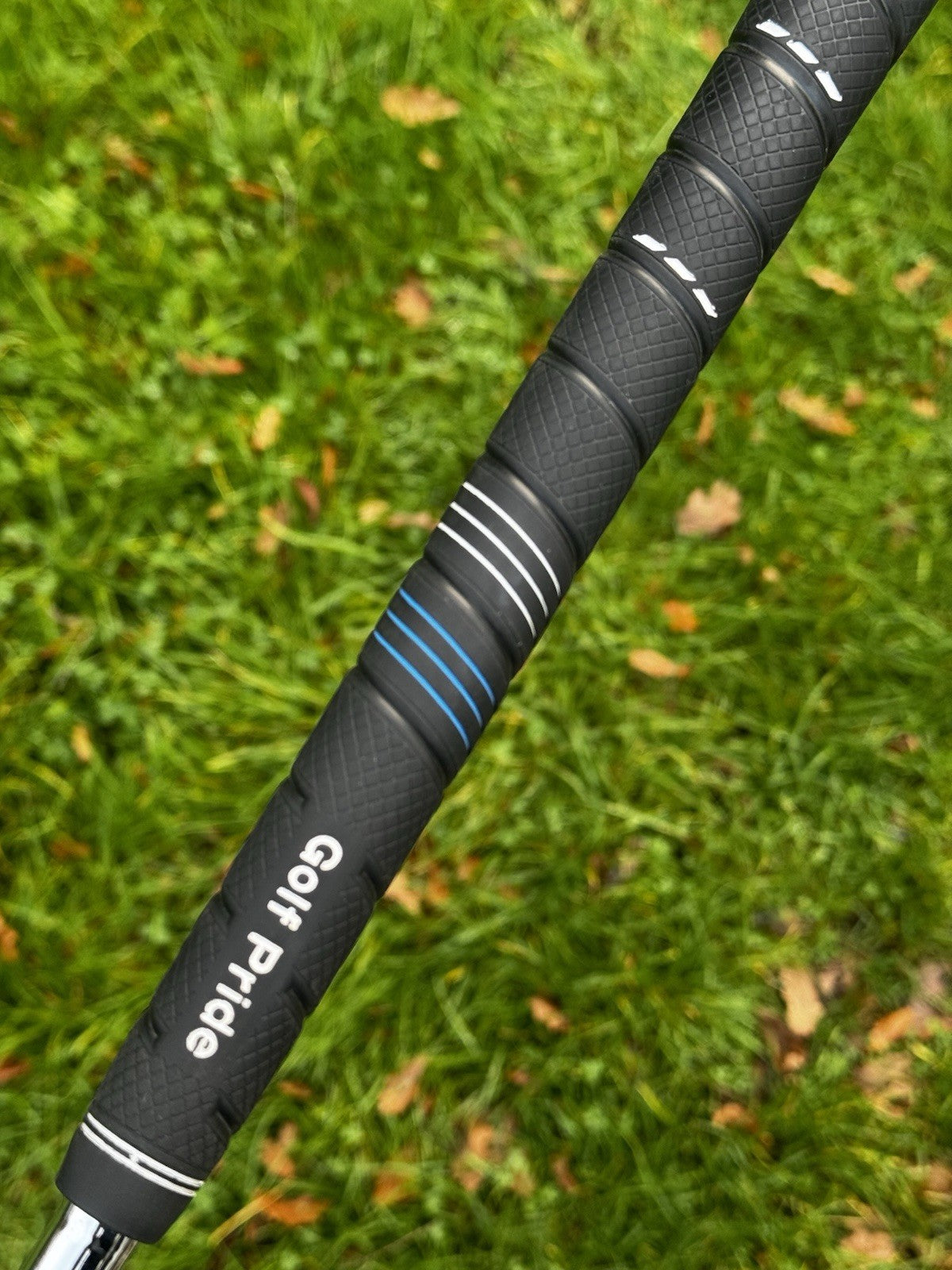 CLEVELAND CG15 52 DEGREE GAP WEDGE WEDGE FLEX 10 BOUNCE Used