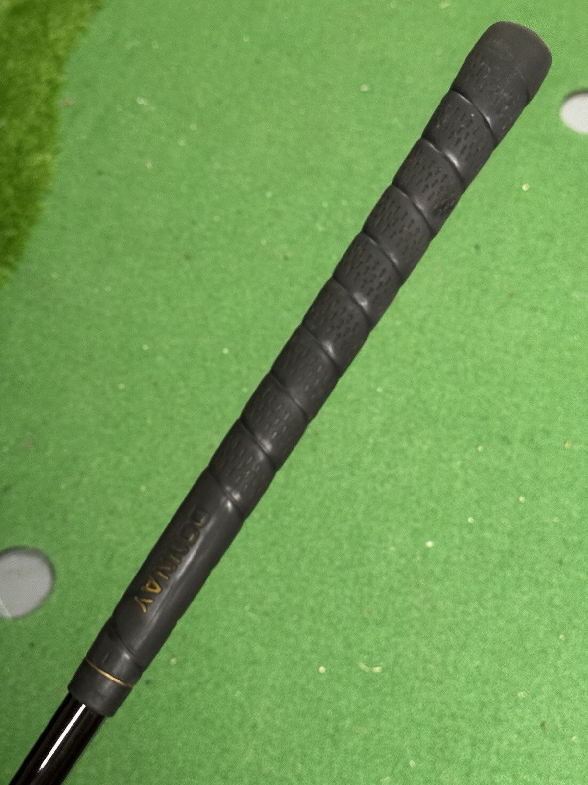 Donnay Golf Driving Iron 18 Degree Regular Flex Graphite Shaft