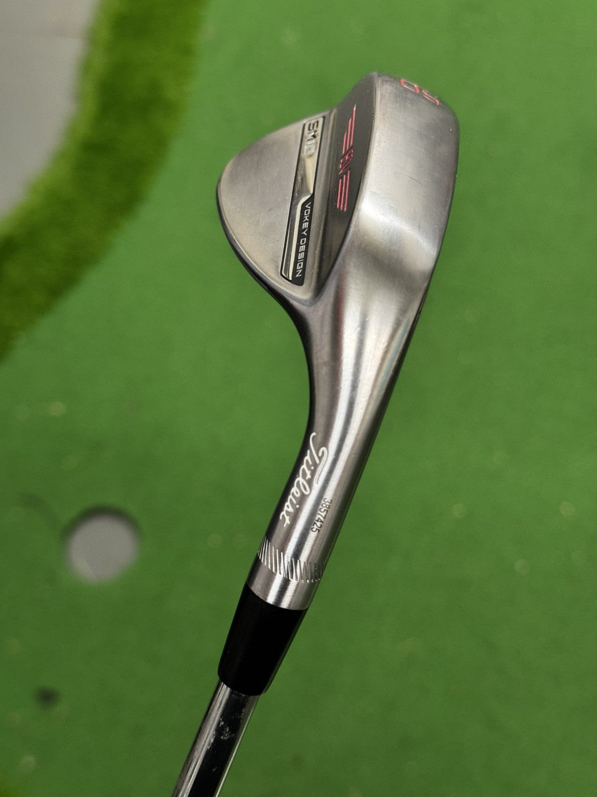 Titleist Vokey SM10 Gap Wedge 50 Degree F Grind Wedge Flex Shaft -0.5 Inch