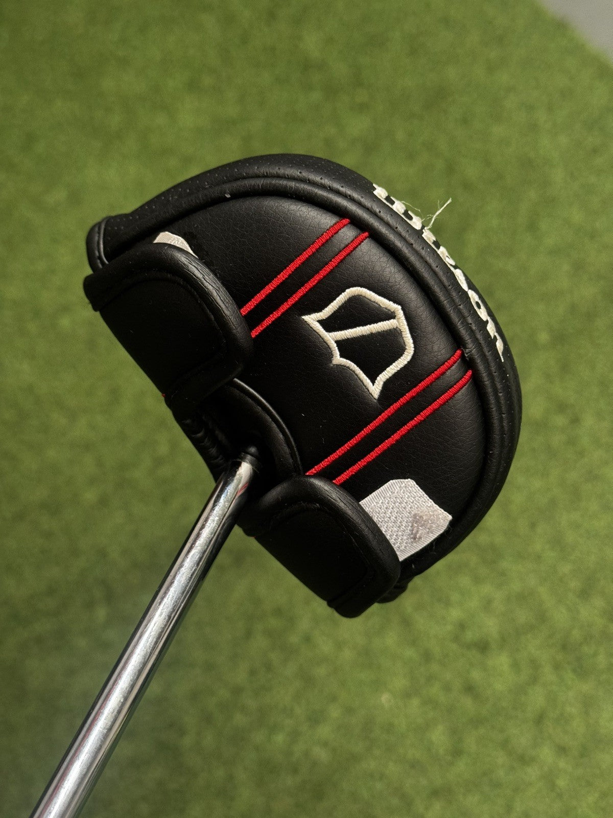 Wilson Staff Infinite 2024 Southside 34 Inch Putter
