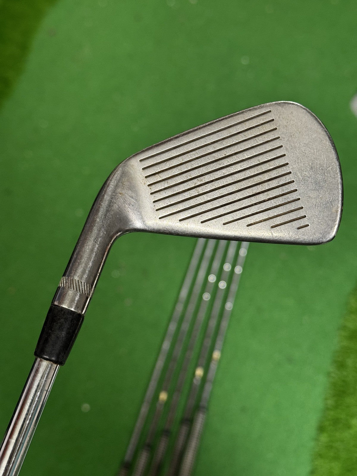 Titleist DCI 762 Iron Set 3-PW Regular Flex Dynamic Gold R300 Shafts