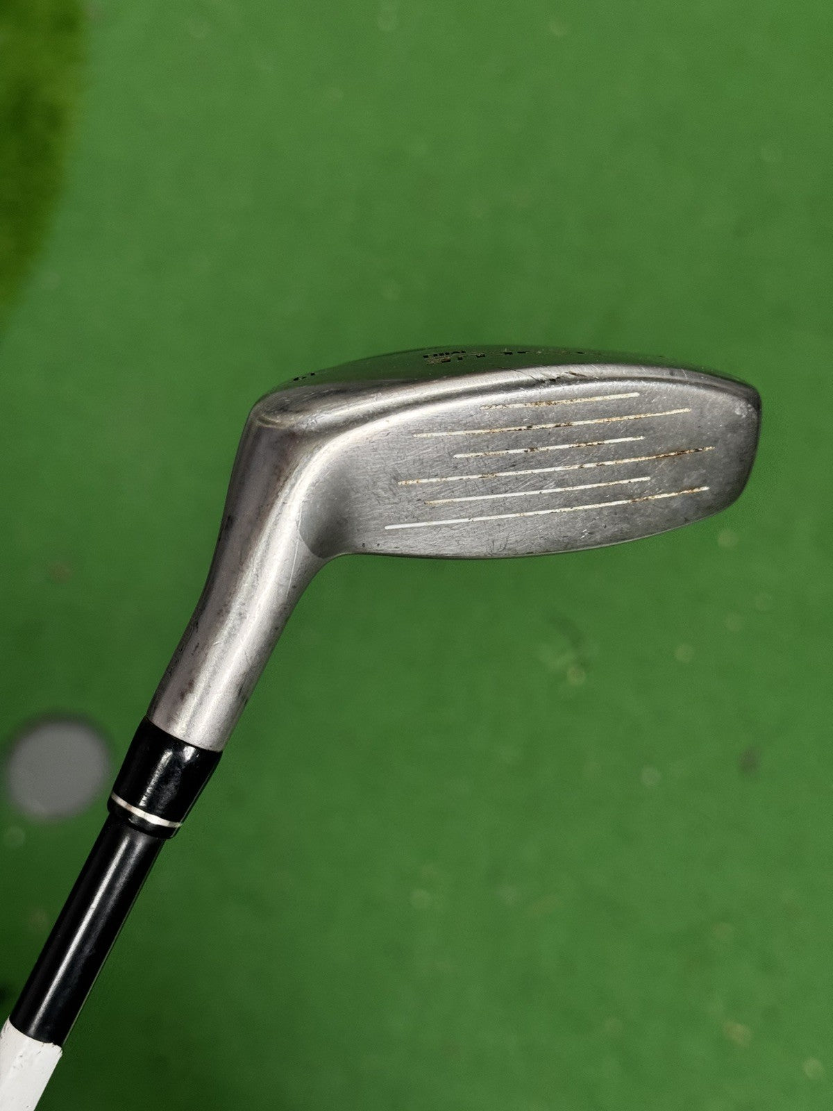 Taylormade Rescue Mid 3 Hybrid 19 Degree Regular Flex Taylormade Shaft