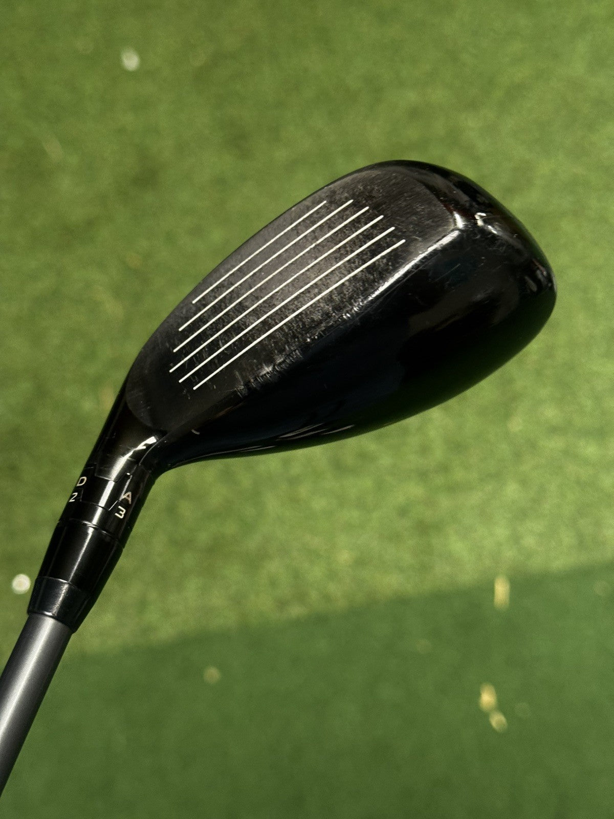 Titleist TS3 2 Hybrid 17 Degree Stiff Flex HZRDUS Smoke Black 80 Shaft