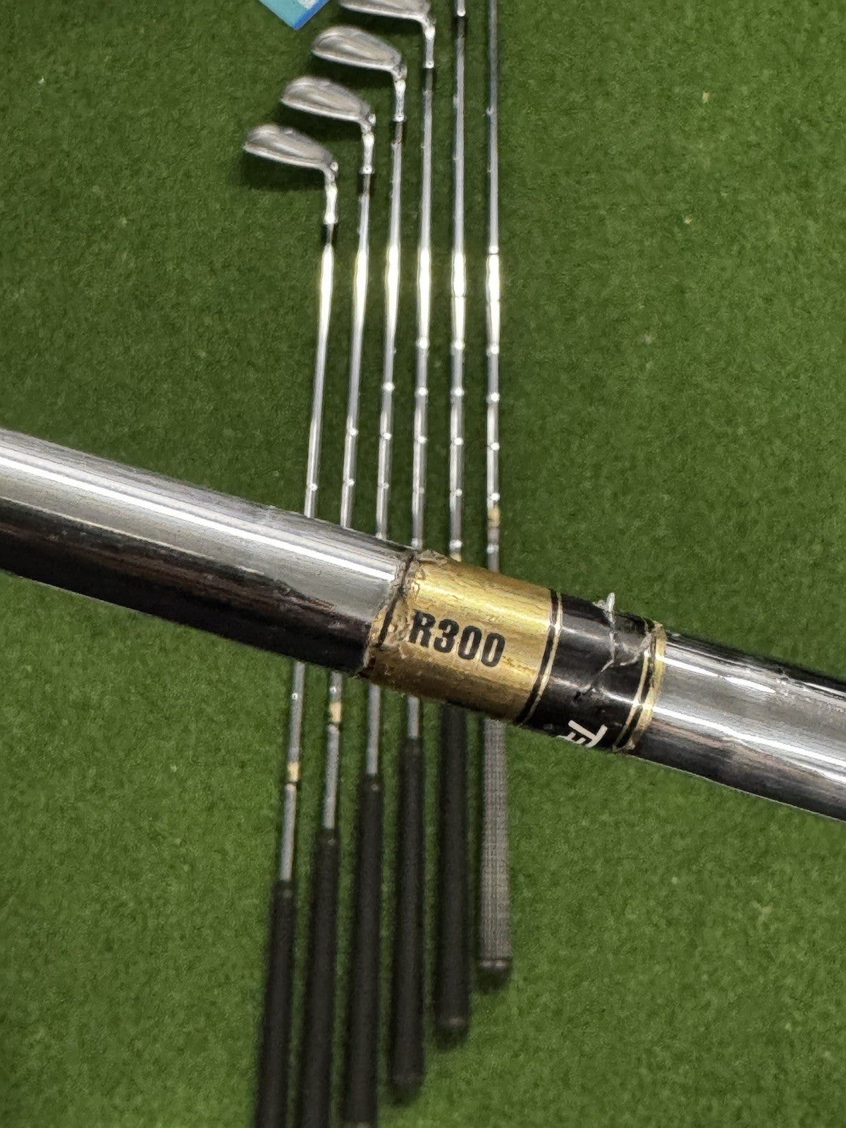 Mizuno MP-60 Iron Set 4-PW Regular Flex Dynamic Gold Shafts