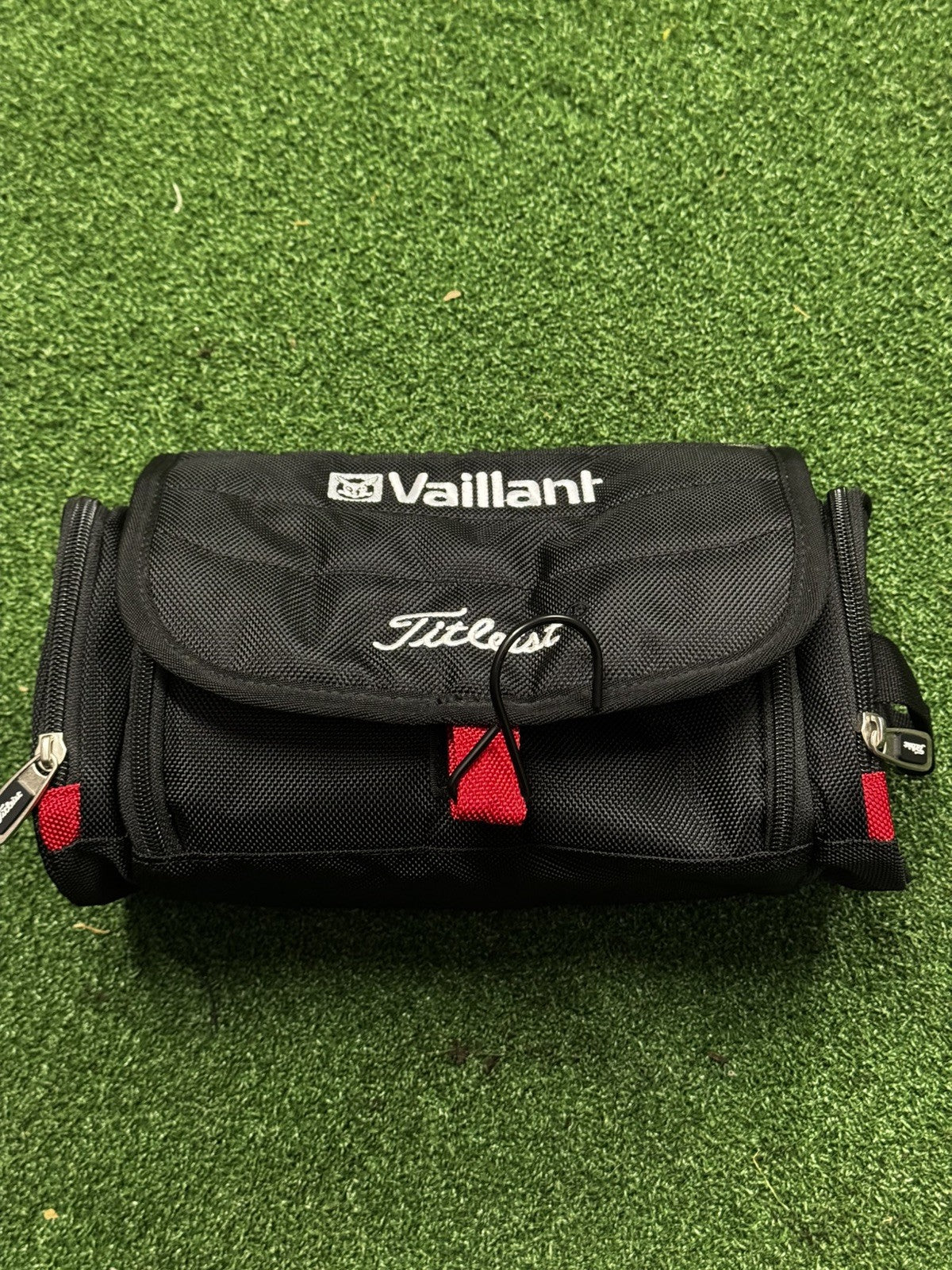Titleist Wash Bag Black/Red