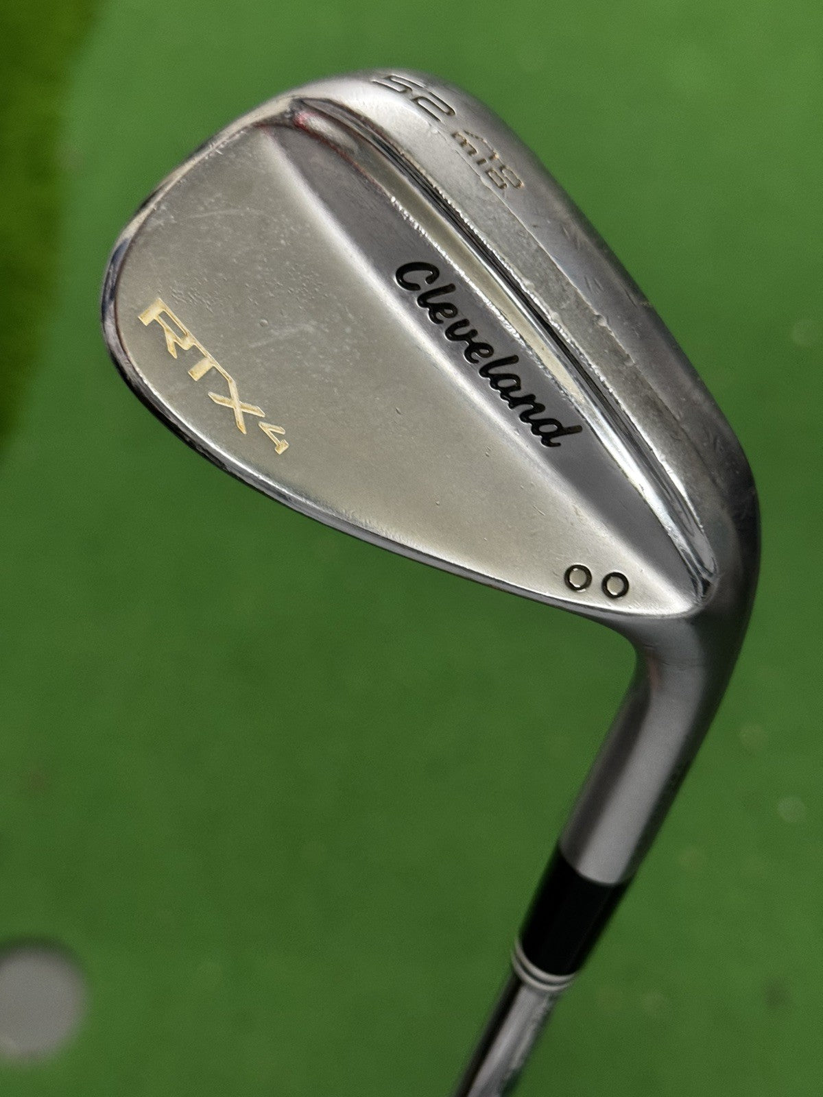 Cleveland RTX4 Gap Wedge 52 Degree Stiff Flex Dynamic Gold S400 Wedge Shaft