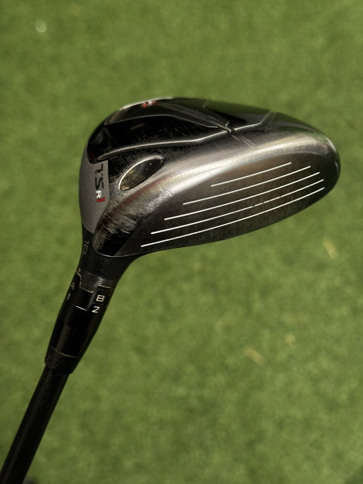 Titleist TSR1 5 Wood 18 Degree Stiff Flex TENSEI AV Blue 65 Shaft