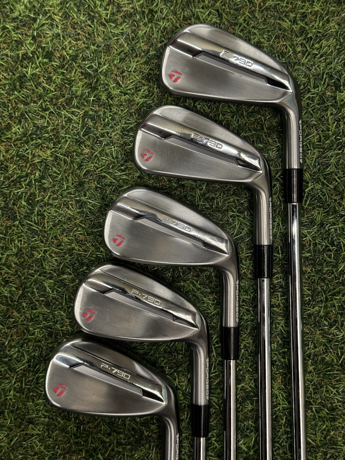 TaylorMade P790 2025 Iron Set 6-PW Regular Steel Shaft -0.5 Inch