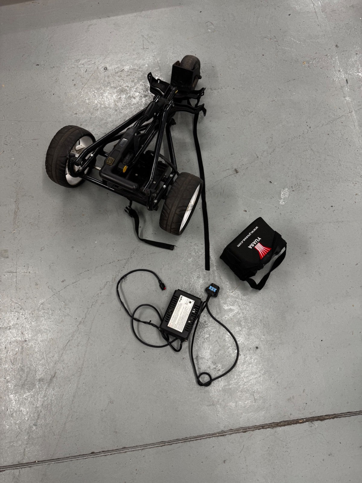 Powakaddy Electric Golf Trolley With Battery And Charger *used*