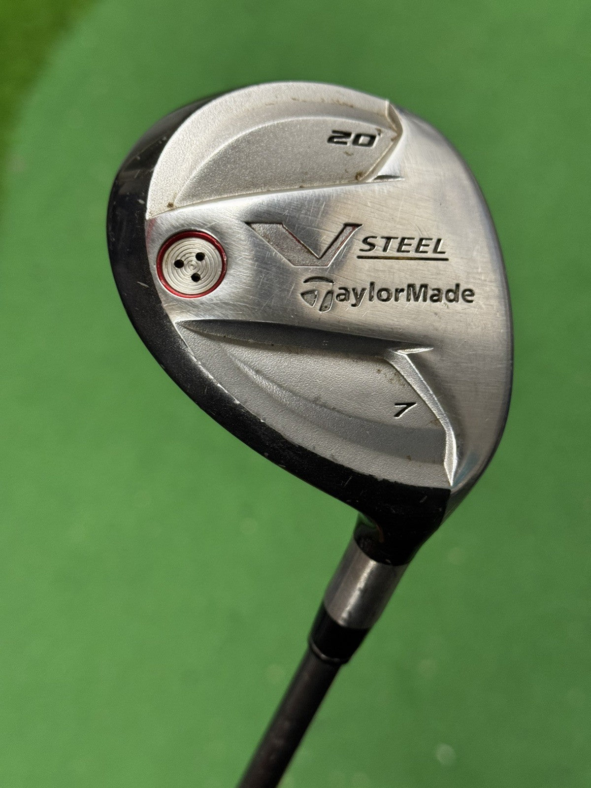 Taylormade V-Steel 7 Wood 20 Degree Regular Flex Ultralite Graphite Shaft 