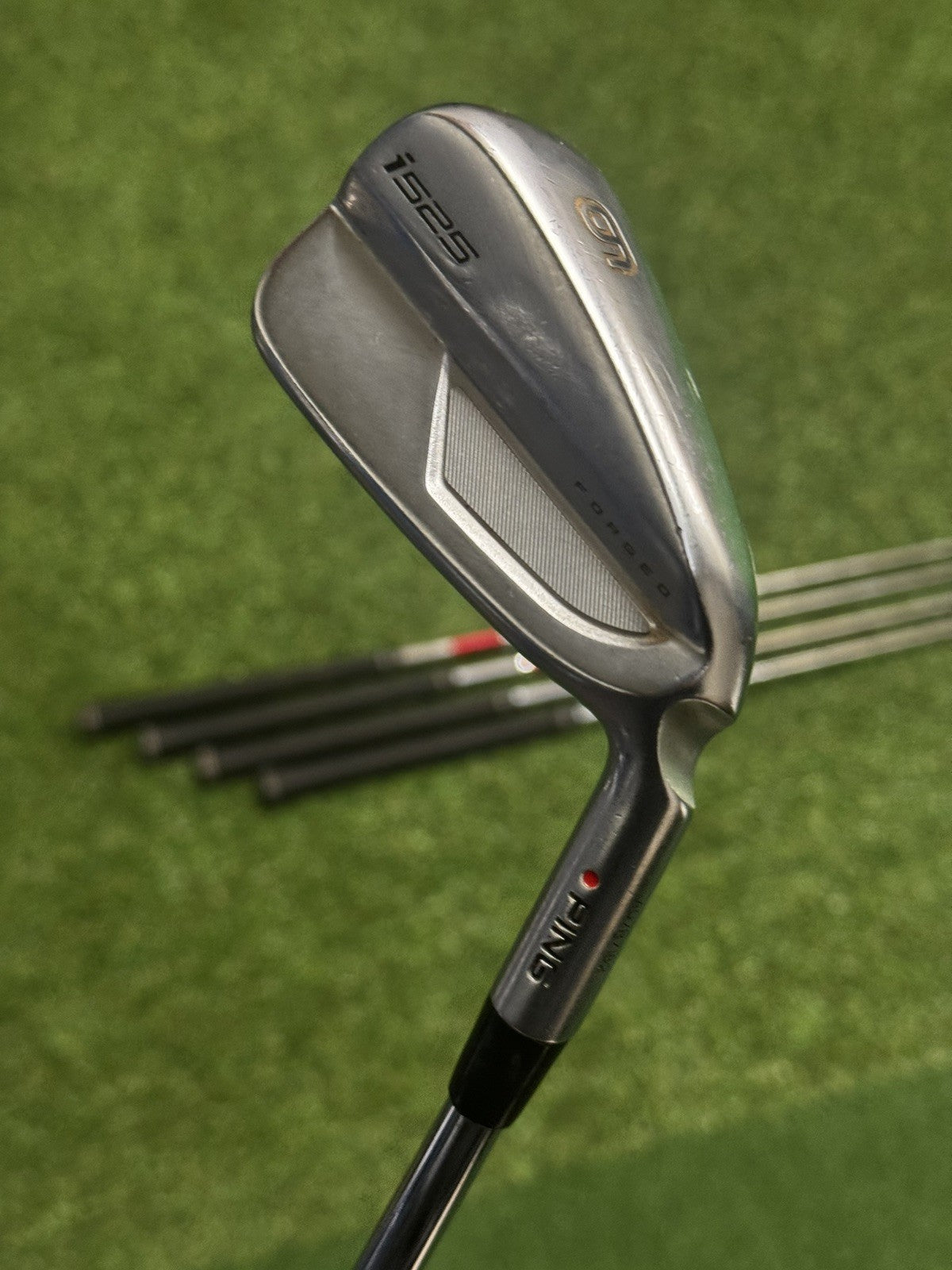 Ping i525 Iron Set 5-PW Red Dot Stiff Flex KBS Tour 120 Shafts