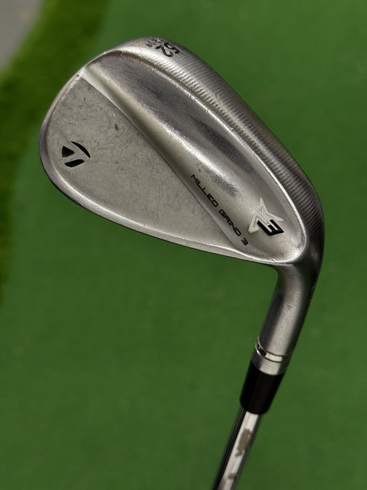 Taylormade Milled Grind 3 Chrome Gap Wedge 52 Degree S200 Shaft -0.5 Inch