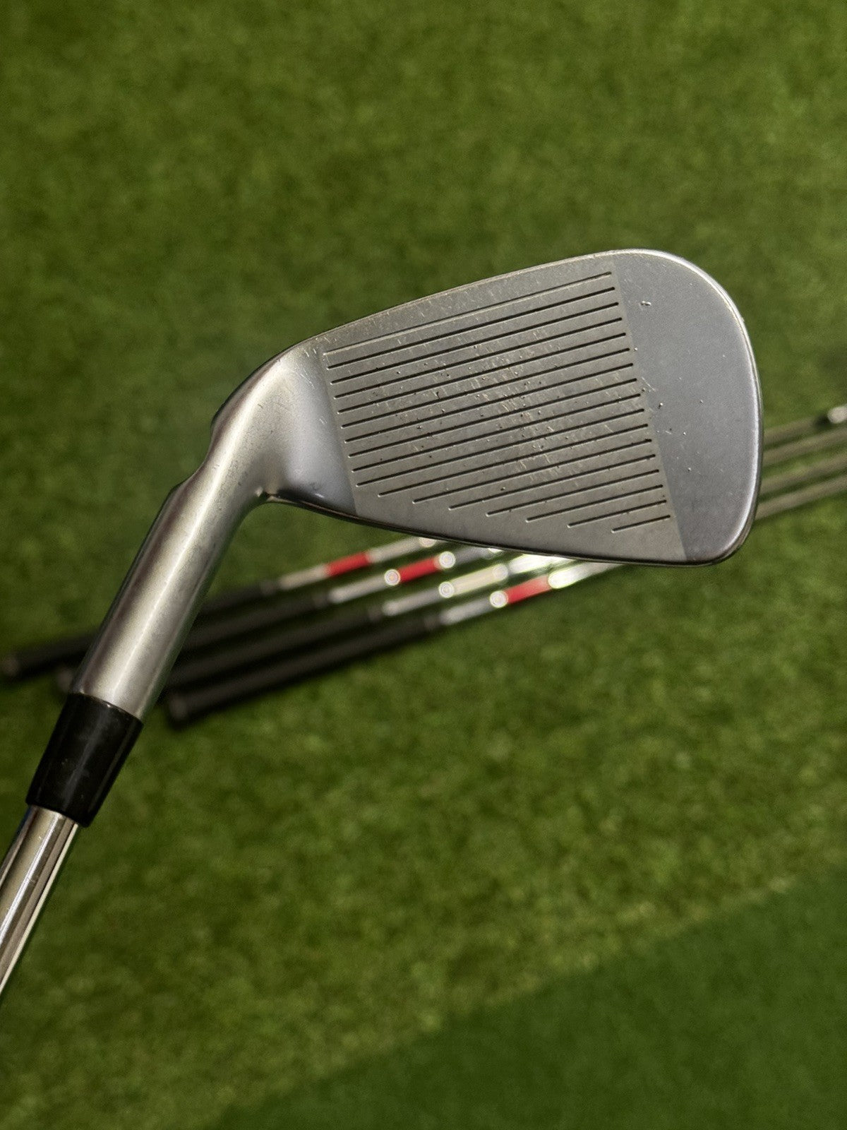 Ping i525 Iron Set 5-PW Red Dot Stiff Flex KBS Tour 120 Shafts