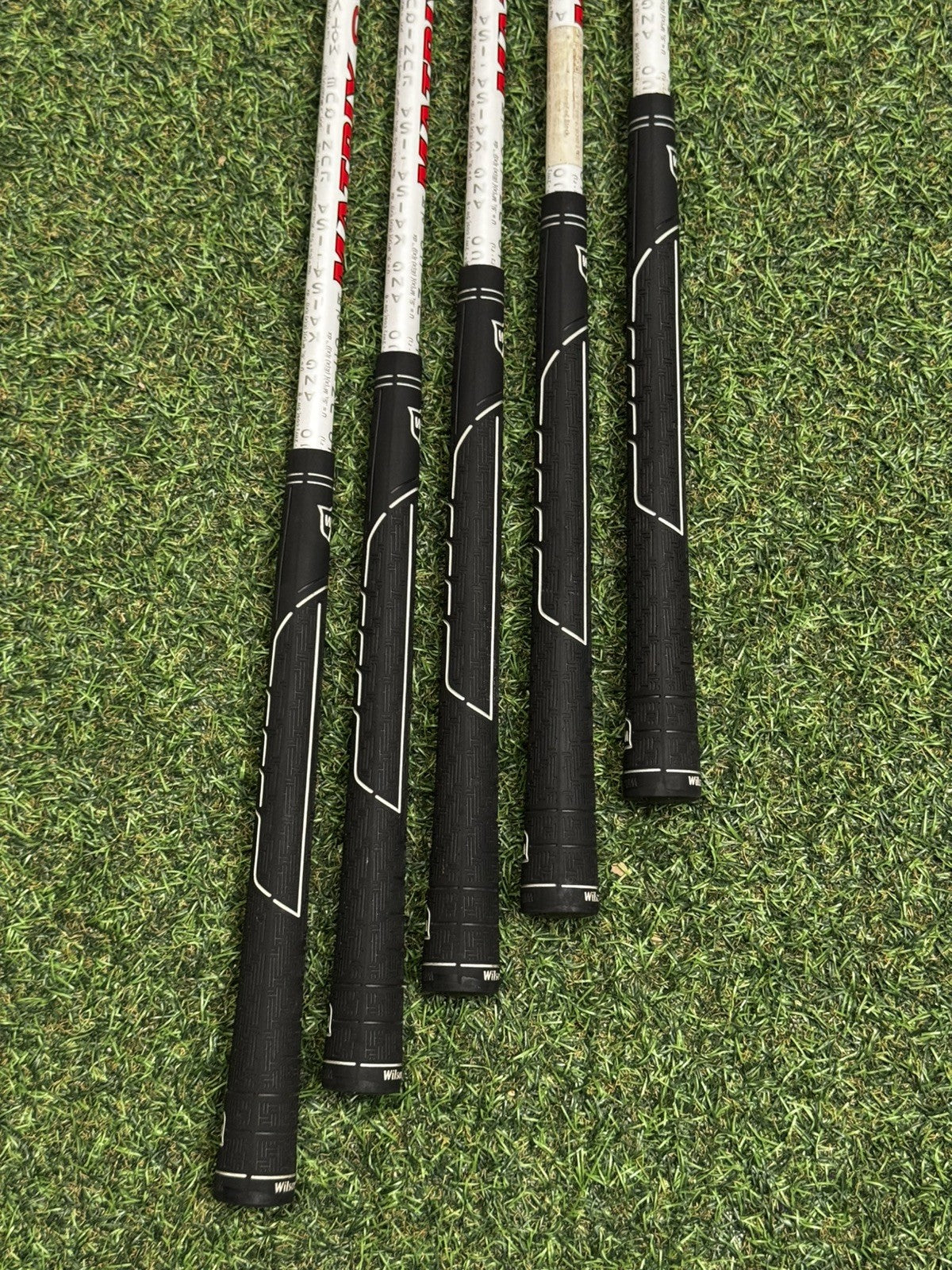 Wilson D100 Iron Set 5/6/8/9/SW Graphite Matrix Regular Flex Shafts