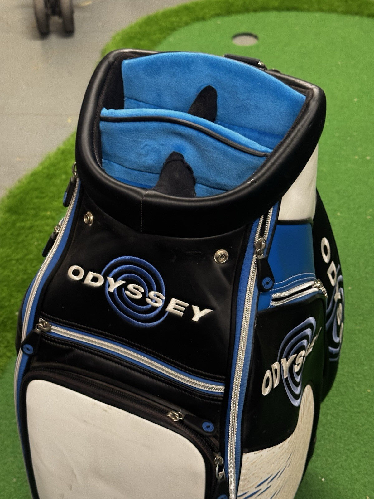 Odyssey Swirl Tour Staff Bag White/Black/Blue