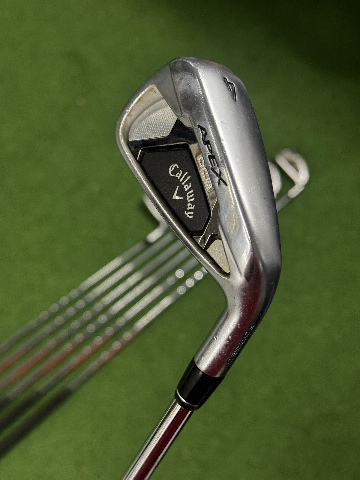 Callaway Apex/Apex DCB 21 Iron Set 4-PW Modus Tour Regular Flex Shafts