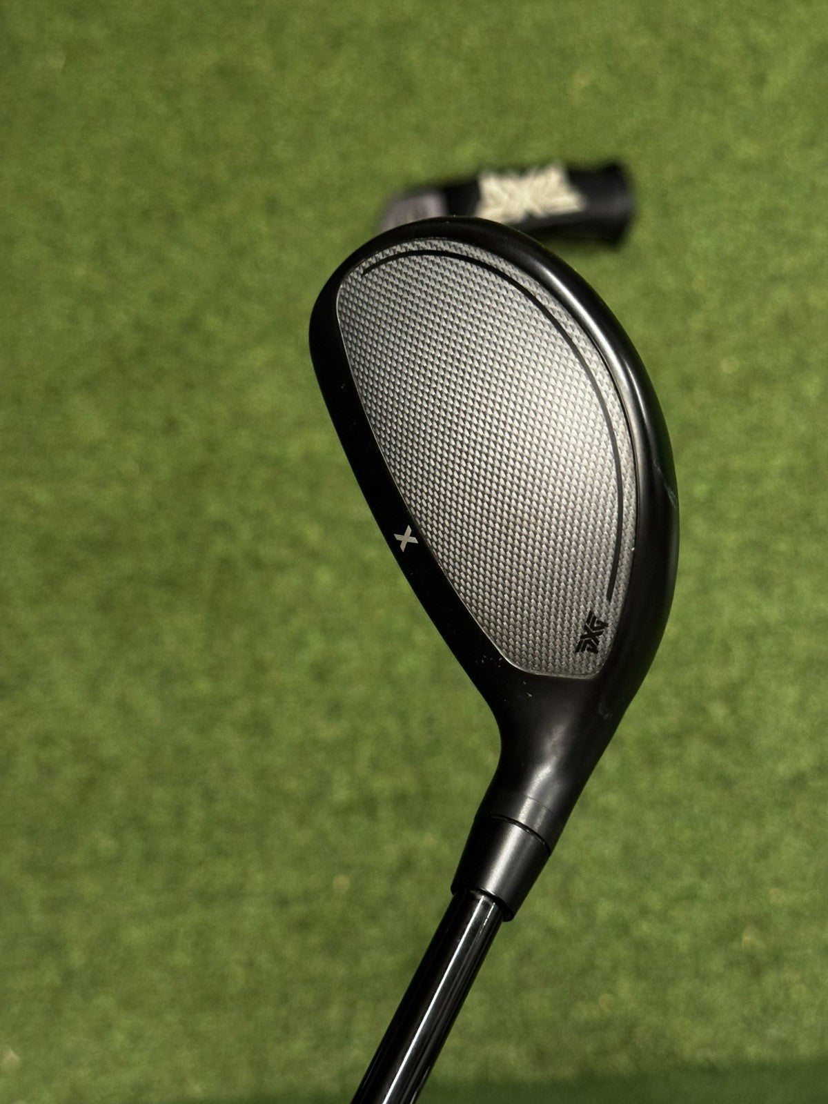 PXG 0311 XF Gen5 4 Hybrid 22 Degree Regular Flex Tensei AV Blue Shaft