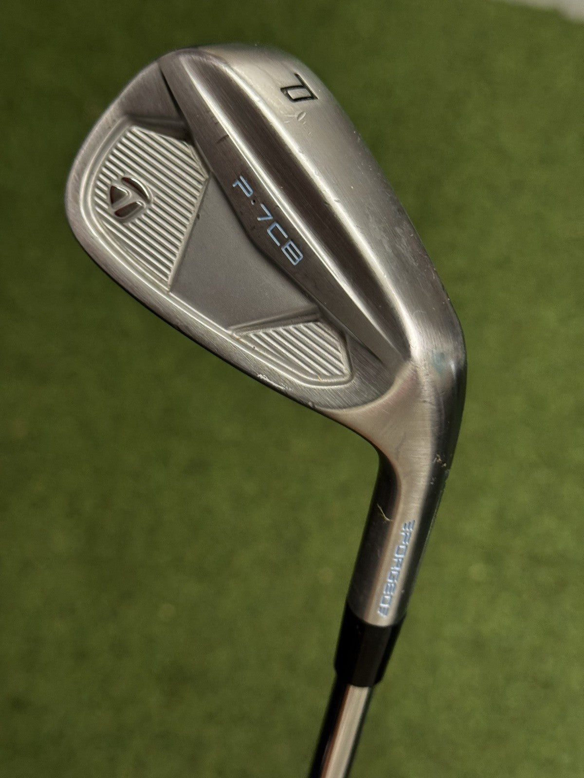 Taylormade P.7CB/P770 Combo Iron Set 5-PW KBS Tour X Stiff Shafts