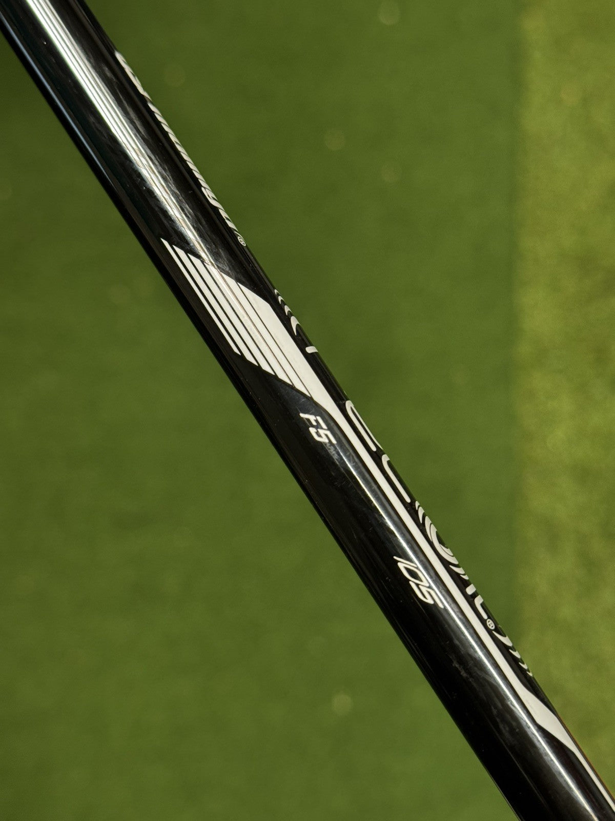 Taylormade P.UDI 2 Iron 17 Degree Stiff Recoil Dart F5 Shaft