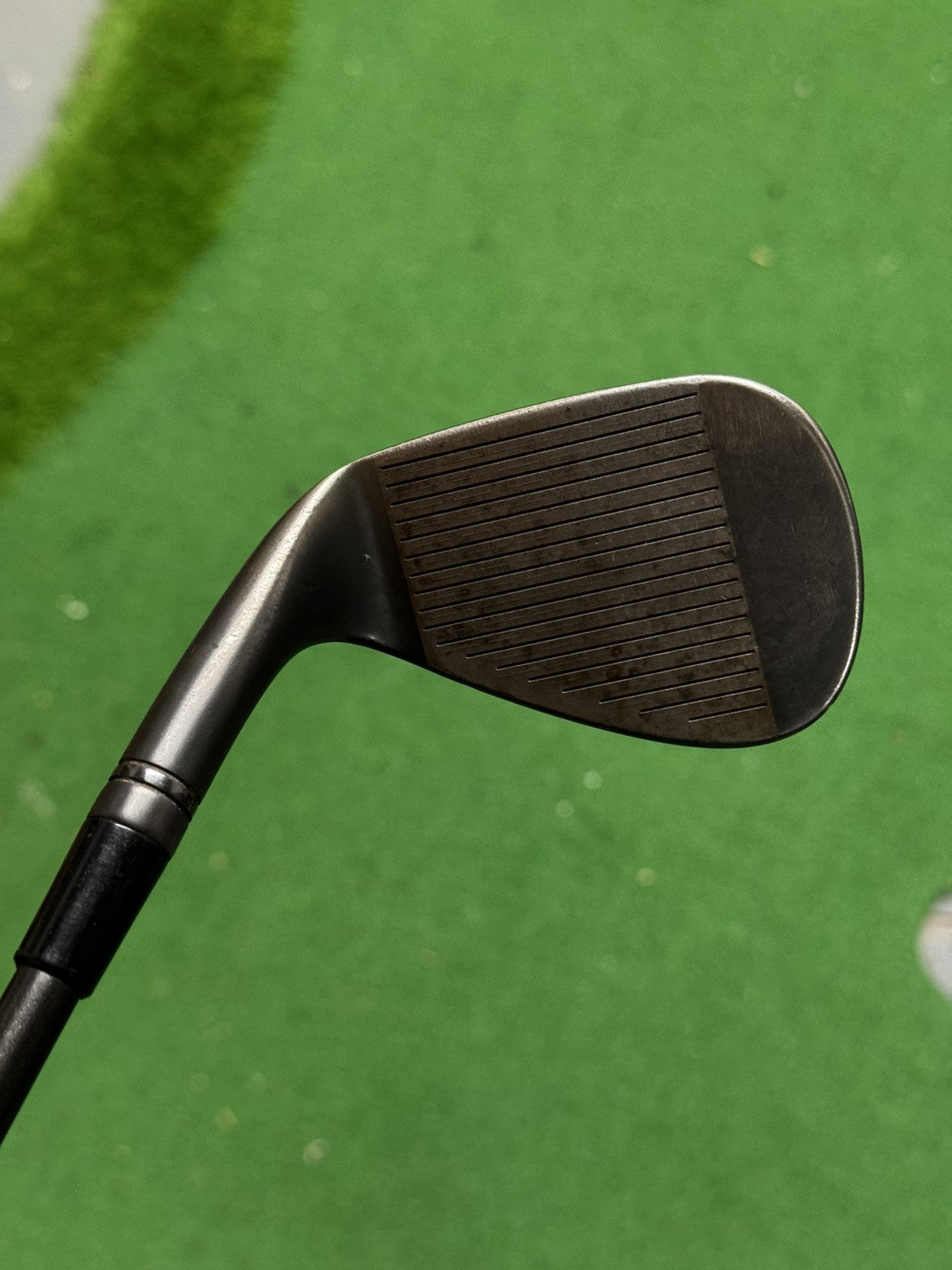 TaylorMade Milled Grind 3 Gap Wedge 50 Degree Graphite Recoil Wedge Shaft