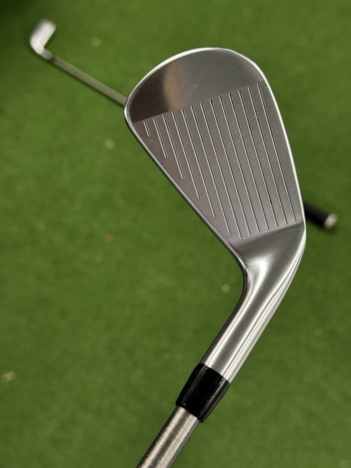 Titleist Left Hand T150 Iron Set 6-Gw Regular SteelFiber Shafts -1 Inch