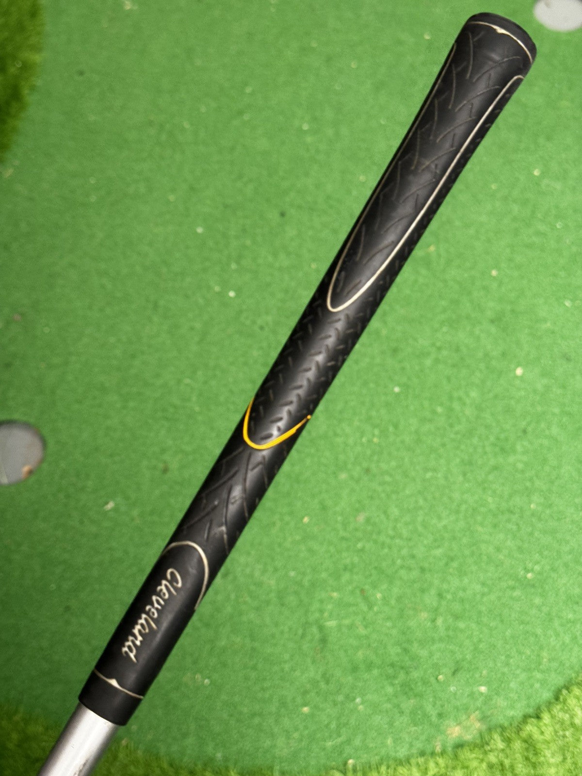 Cleveland HiBore 2i Hybrid 19 Degree Stiff Flex Shaft