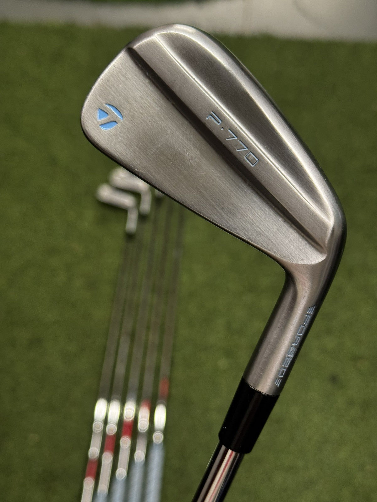 Taylormade P.7CB/P770 Combo Iron Set 5-PW KBS Tour X Stiff Shafts