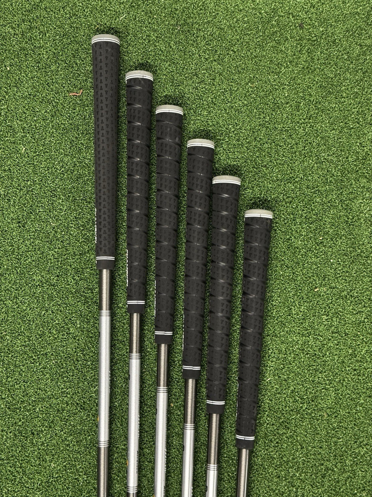 Titleist Left Hand T150 Iron Set 6-Gw Regular SteelFiber Shafts -1 Inch