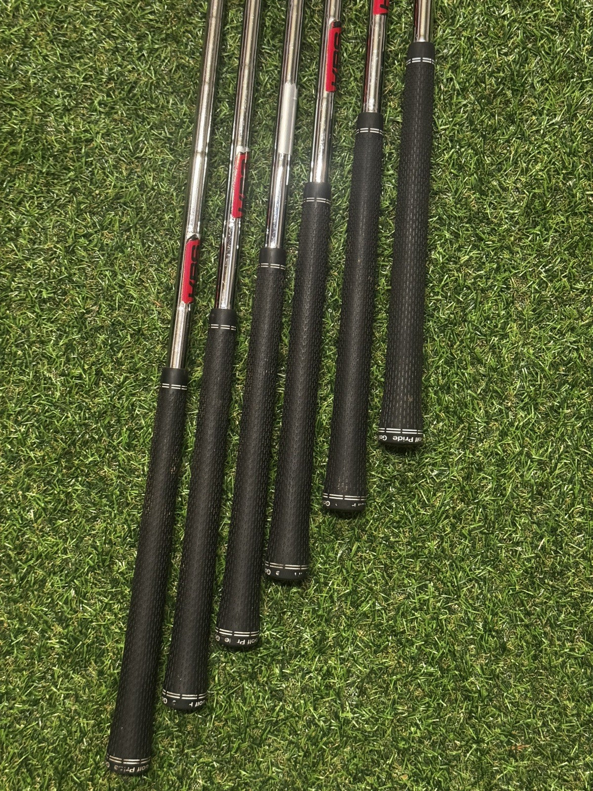 Ping i525 Iron Set 5-PW Red Dot Stiff Flex KBS Tour 120 Shafts