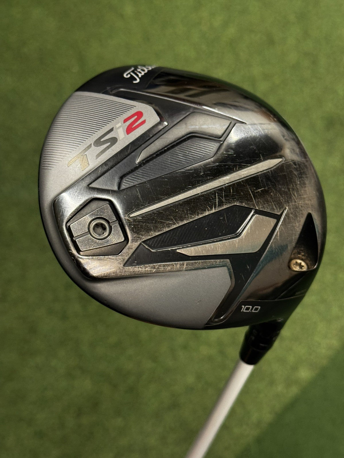 Titleist TSi2 Driver 10 Degree X Stiff Flex Fujikora Atmos Tour Spec Shaft