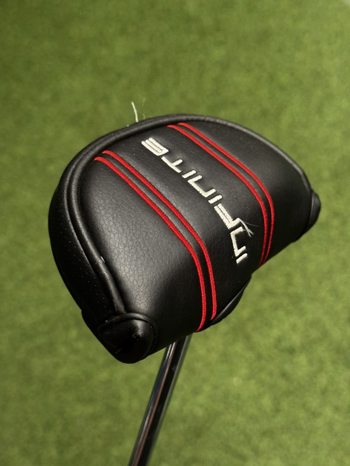 Wilson Staff Infinite 2024 Southside 34 Inch Putter