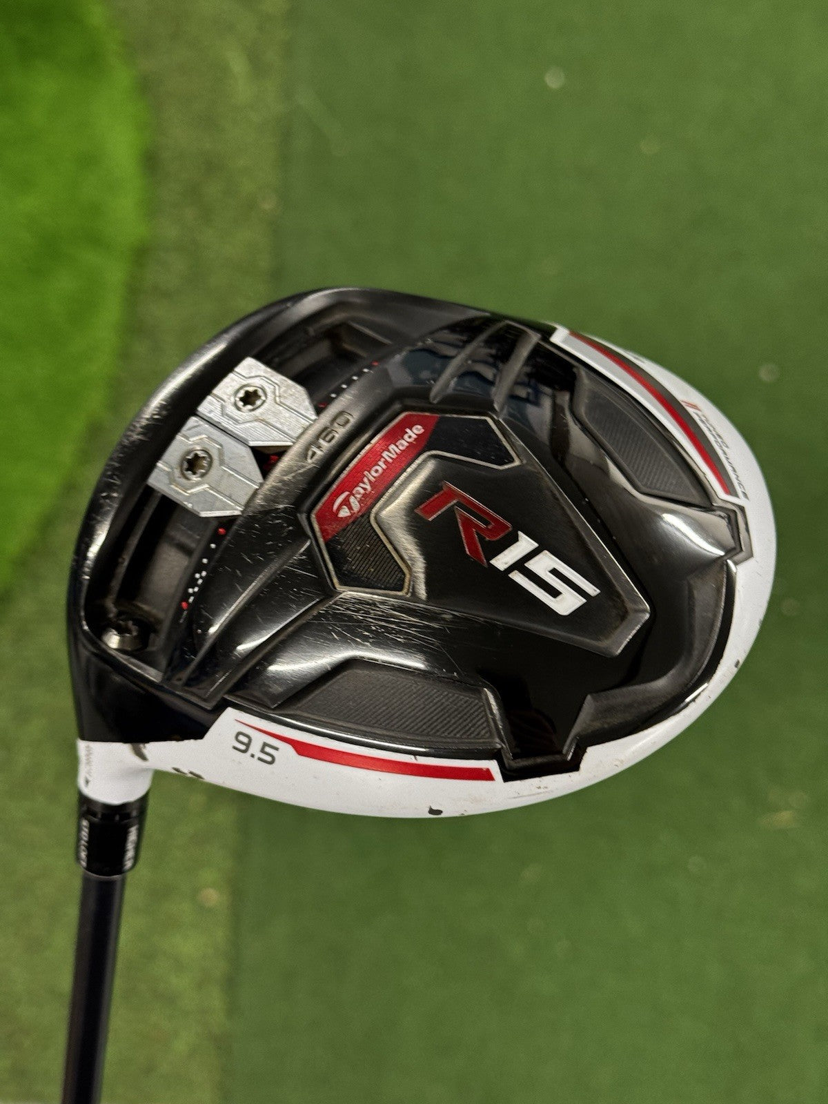 Left Hand Taylormade R15 Driver 9.5 Degree Stiff Fujikura Speeder Evolution
