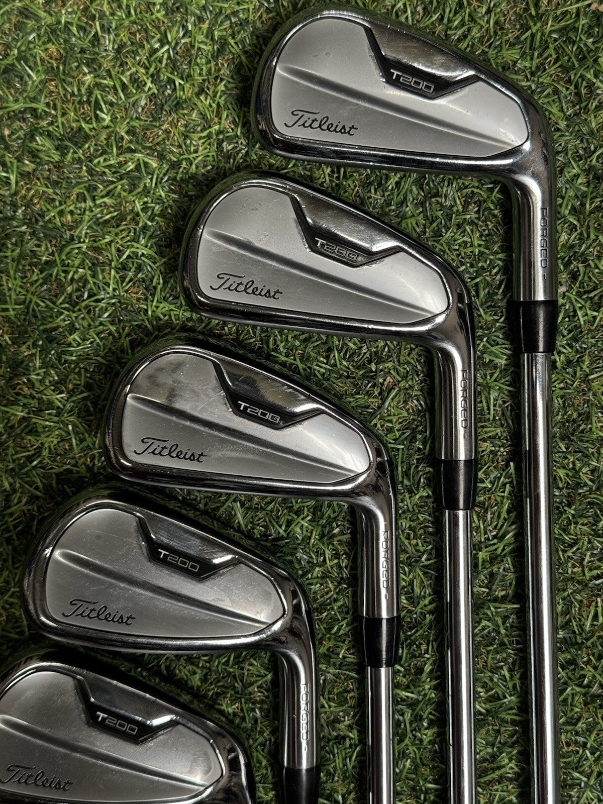 Titleist T200 2021 Iron Set 5-PW+GW Regular Flex AMT R300 Black Steel Shafts
