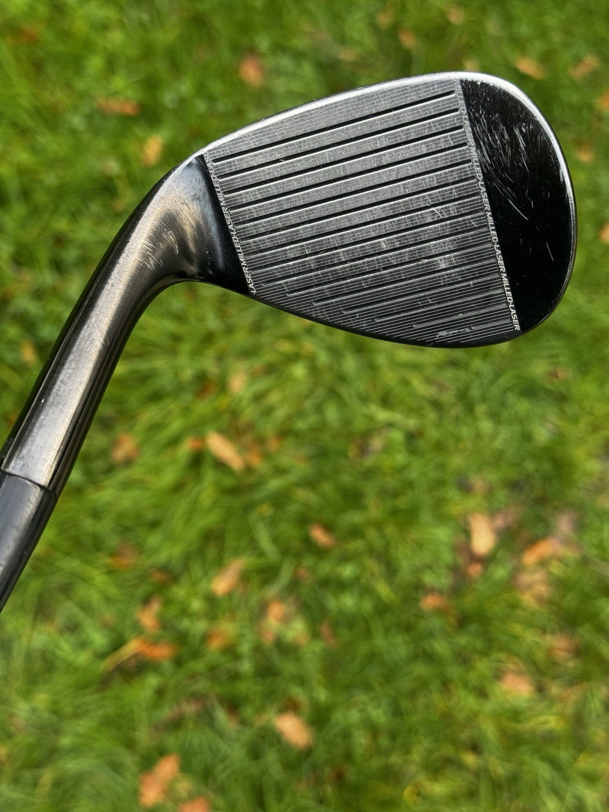 CLEVELAND CG15 52 DEGREE GAP WEDGE WEDGE FLEX 10 BOUNCE Used