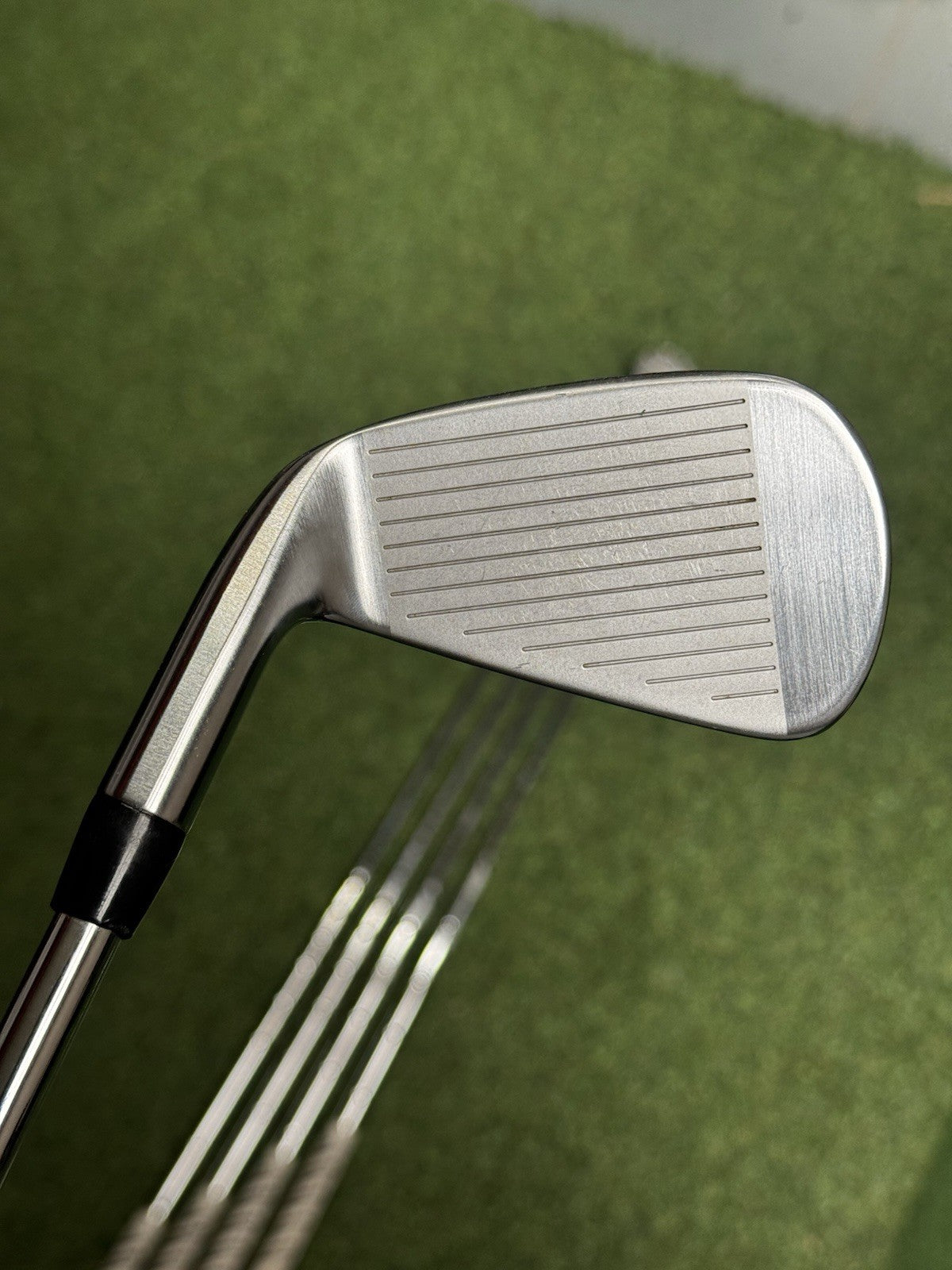 Titleist T200 2021 Iron Set 5-PW+GW Regular Flex AMT R300 Black Steel Shafts