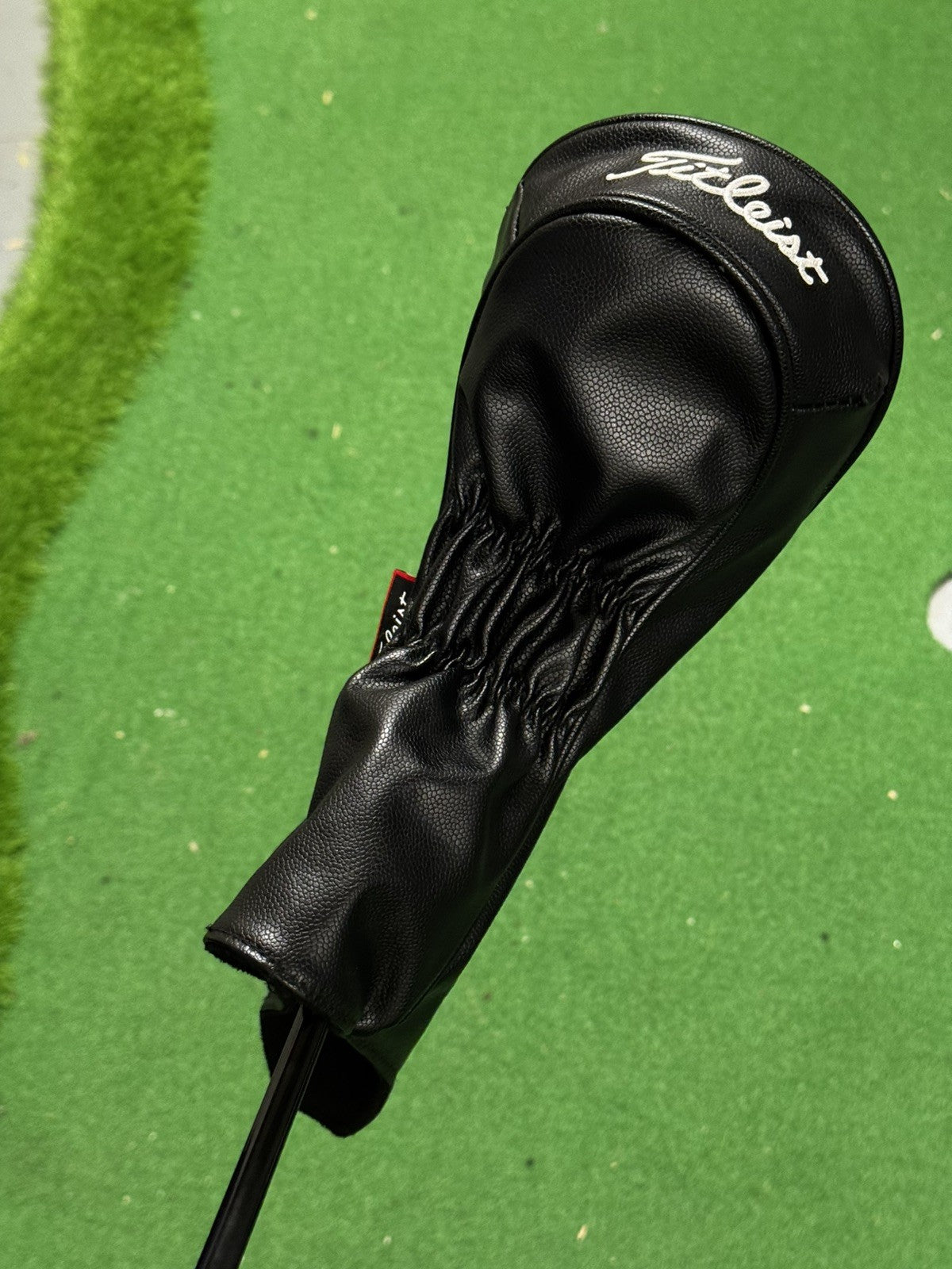 Titleist TSR3 Driver 9 Degree Stiff Flex HZRDUS Shaft -1 Inch