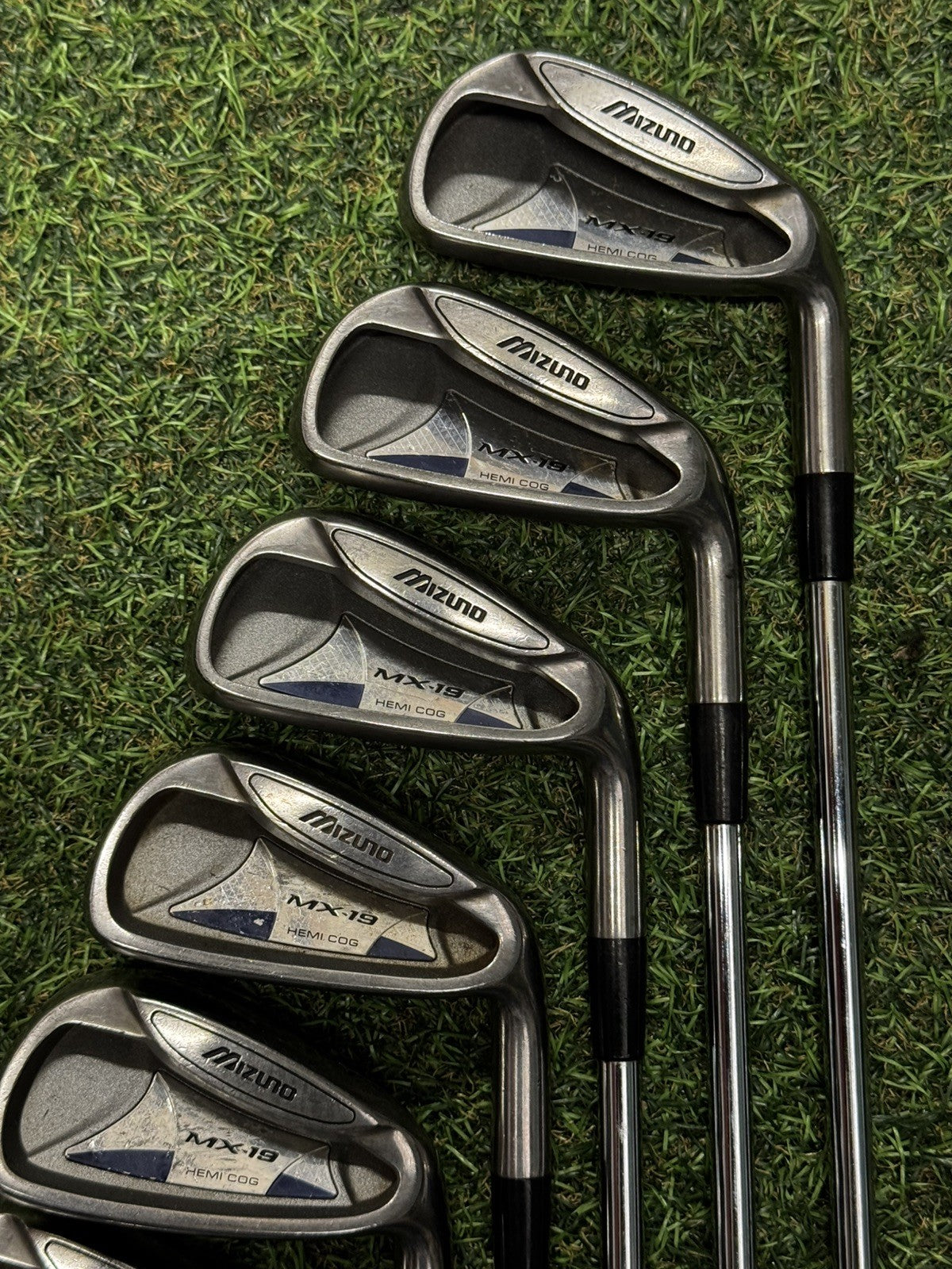 Mizuno MX-19 Iron Set 4-PW+SW Regular Flex Steel Shafts