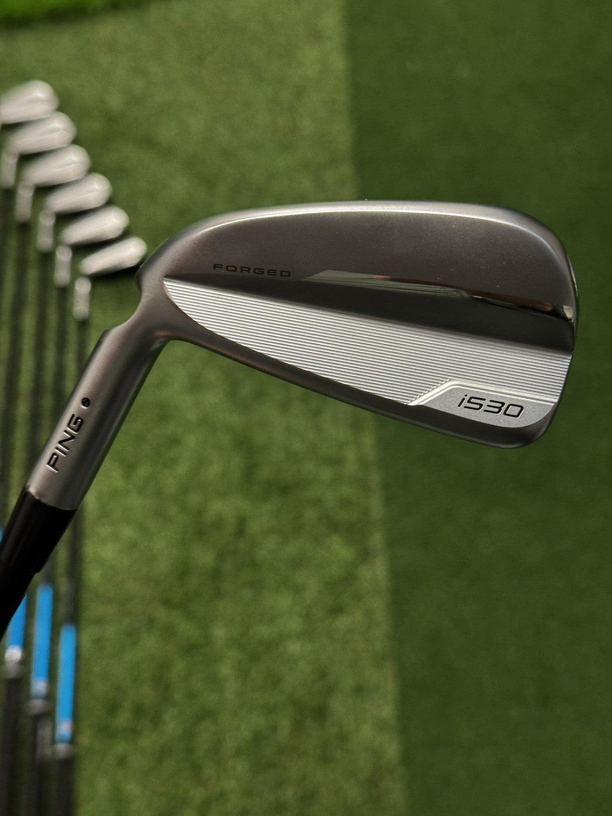 Ping i530 Left Hand Iron Set 5-PW+UW Black Dot Regular Flex Alta CB Shafts