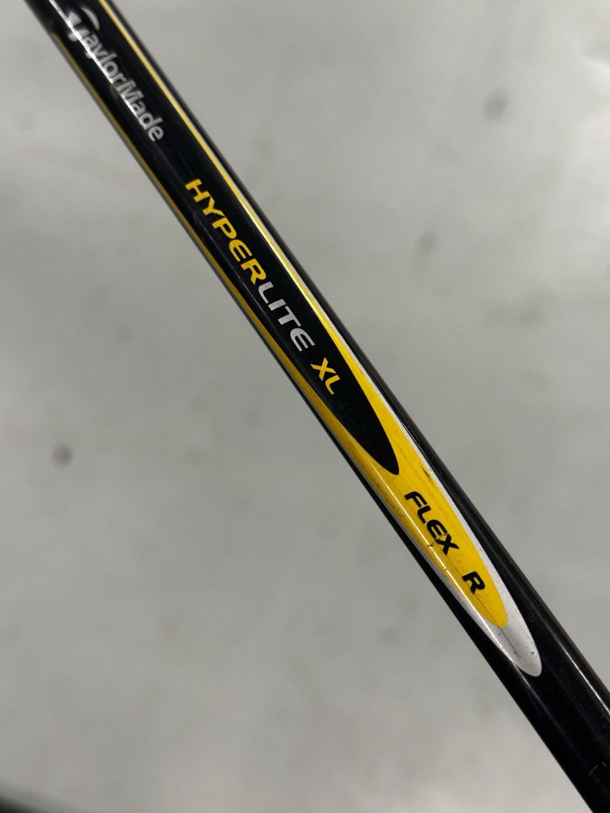 Taylormade R5 XL #4 Hybrid 22 Degree Regular Flex Shaft *Used*