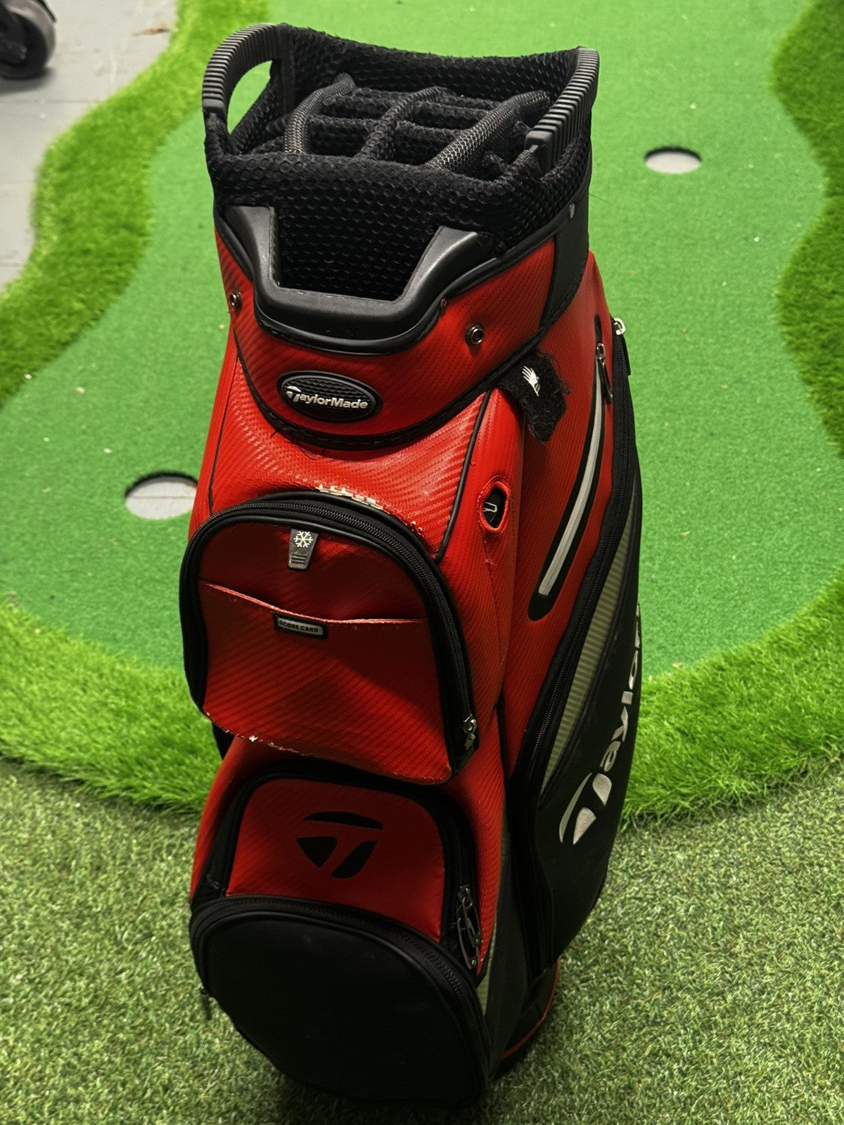 Taylormade Deluxe Cart Trolley Bag Red/Black