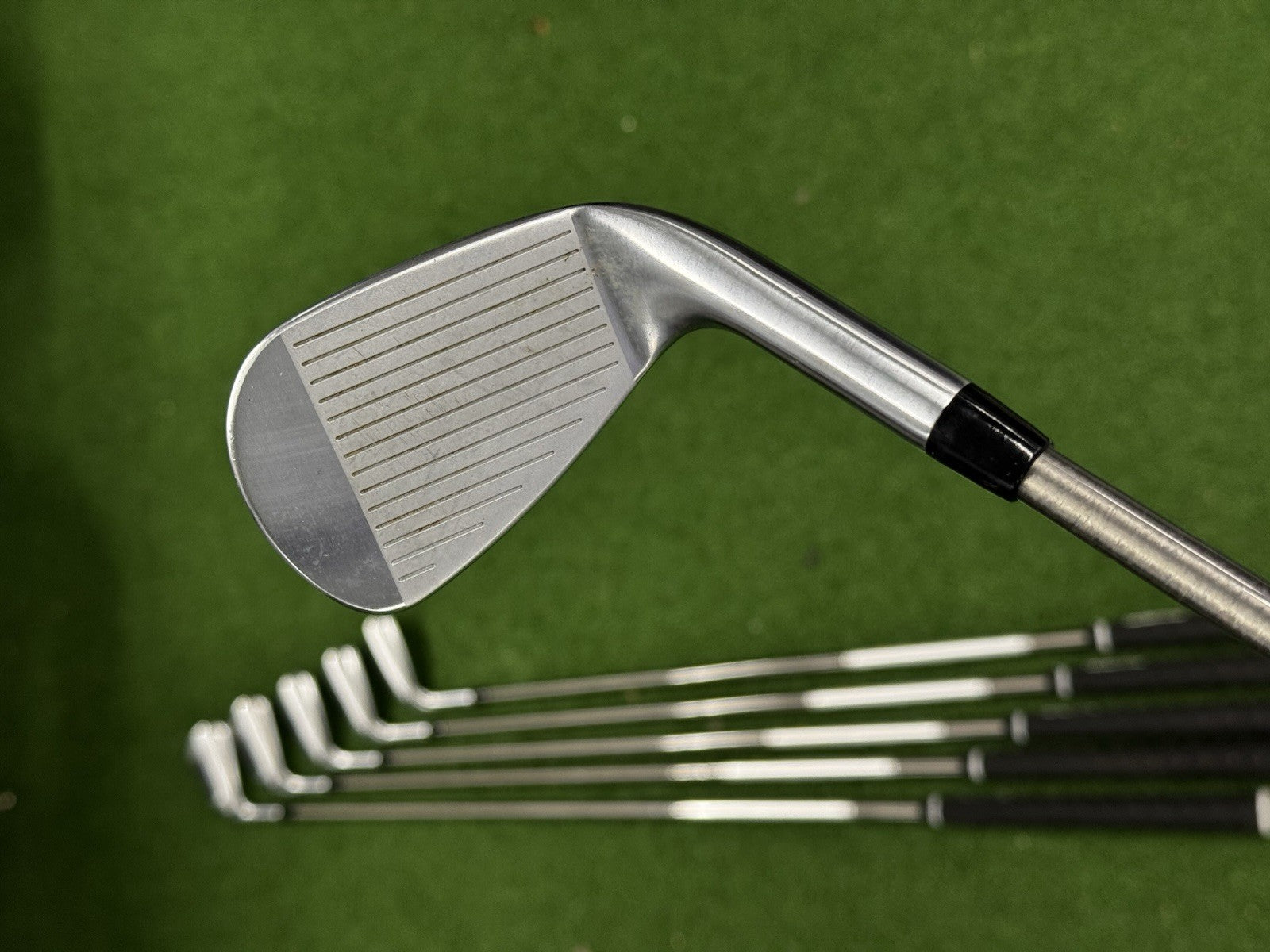 Titleist Left Hand T150 Iron Set 6-Gw Regular SteelFiber Shafts -1 Inch