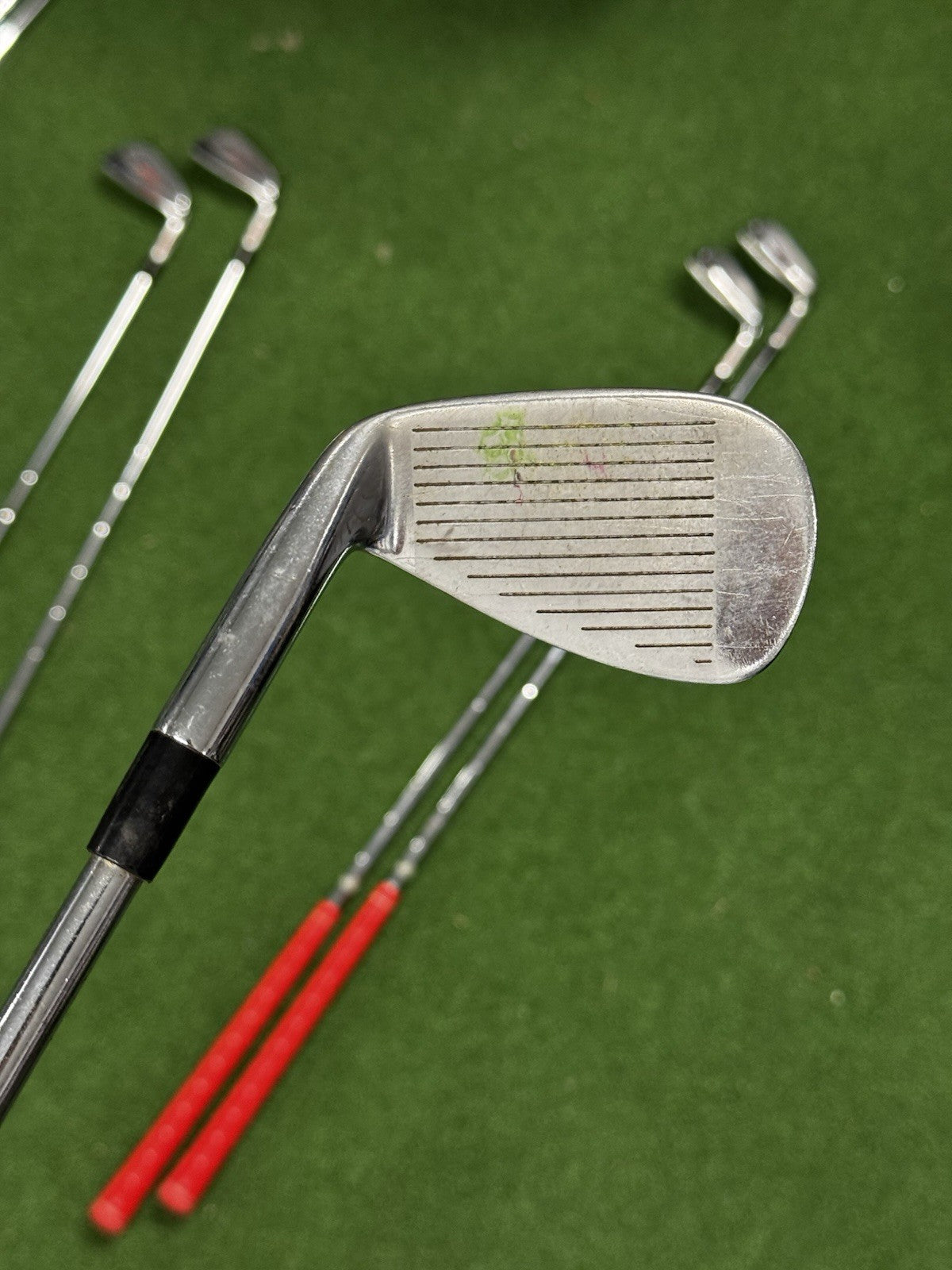 Mizuno MP 69 6-PW Forged Iron Set S300 Stiff Flex Shafts