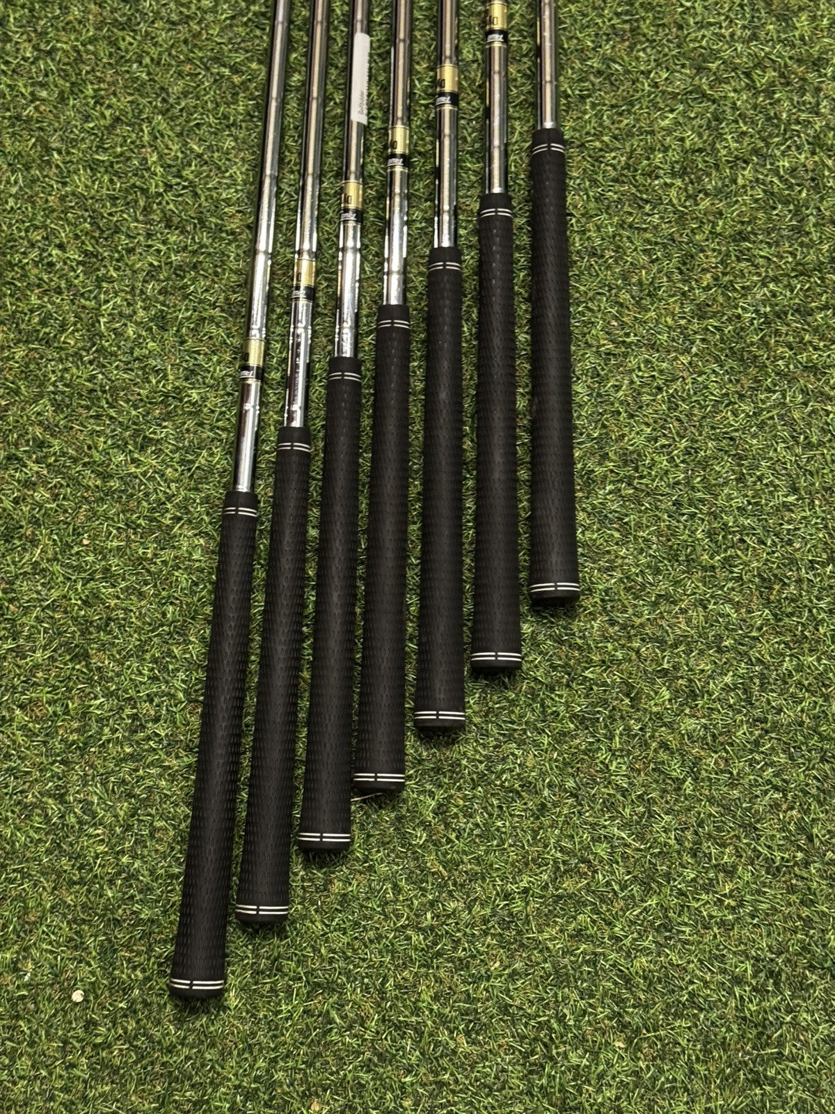 Titleist T100s 2021 Iron Set 5-GW Dynamic Gold X100 Shafts