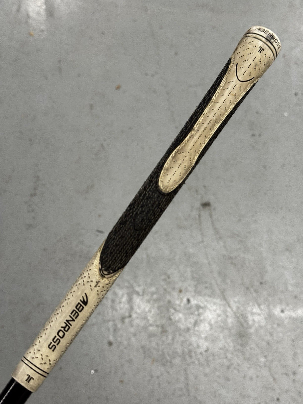 Benross Quad #3 Hybrid 23 Degree Regular Flex Aldila Voodoo Shaft