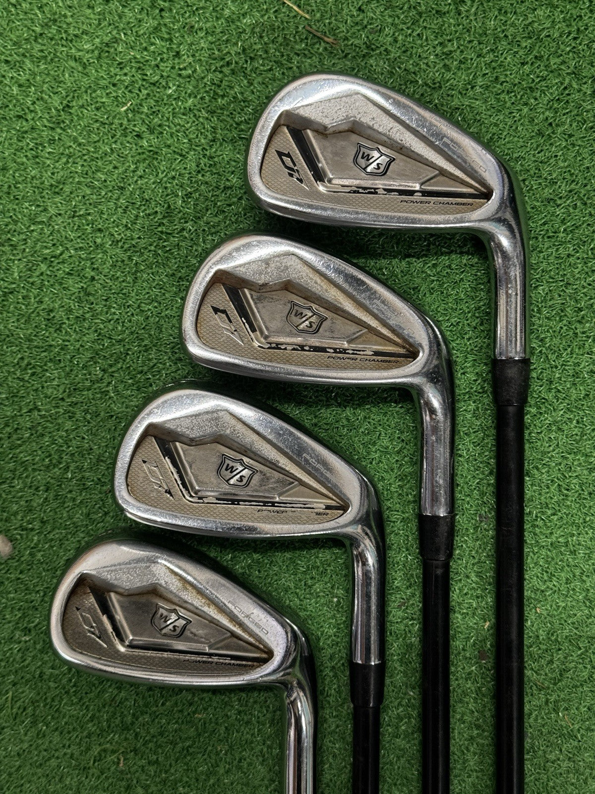 Wilson D7 Forged Iron Half Set 7/8/9/GW Graphite Regular Flex Catalyst Shafts