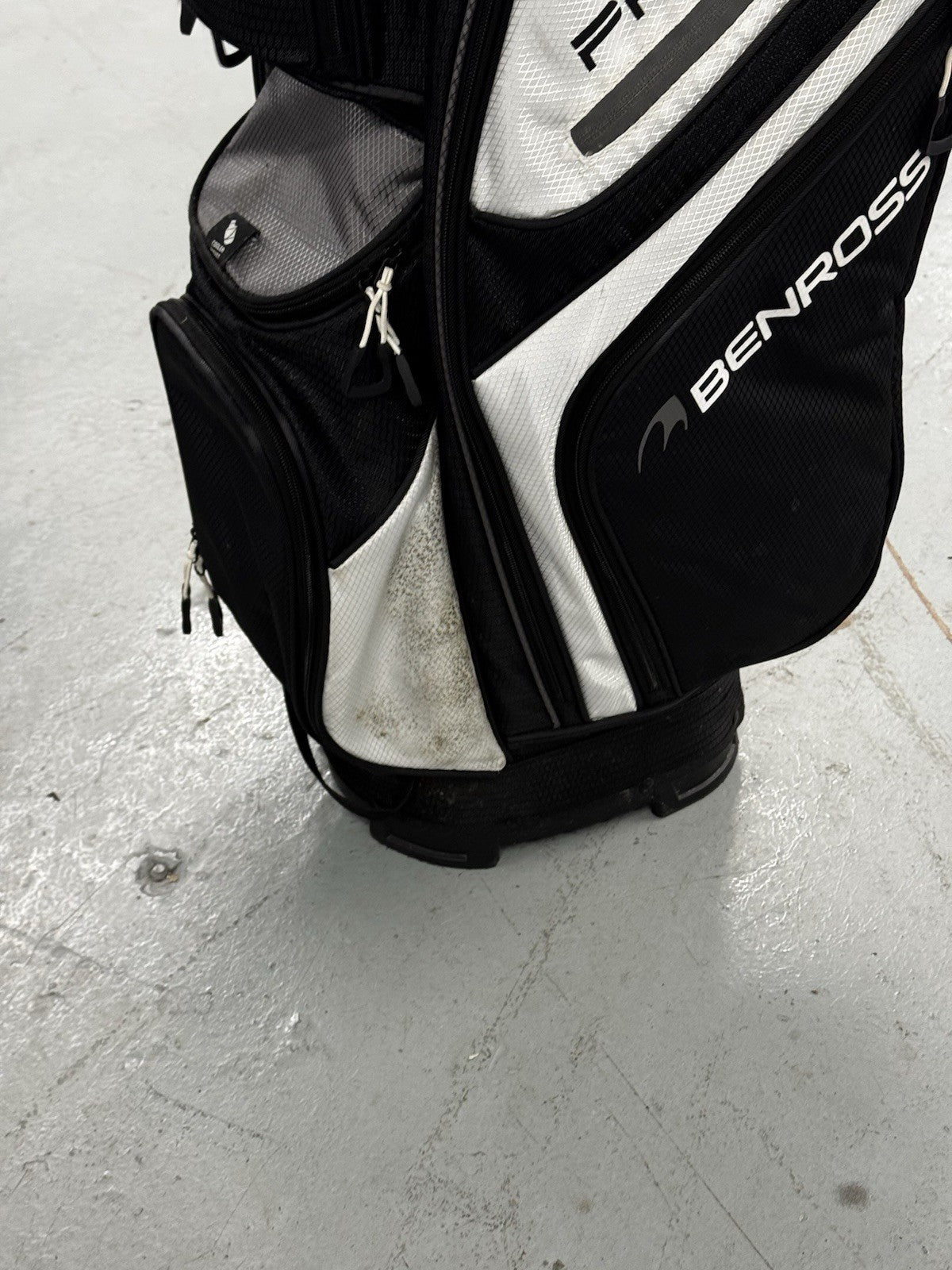 Benross Pro 2.0 Cart Bag BLACK/WHITE