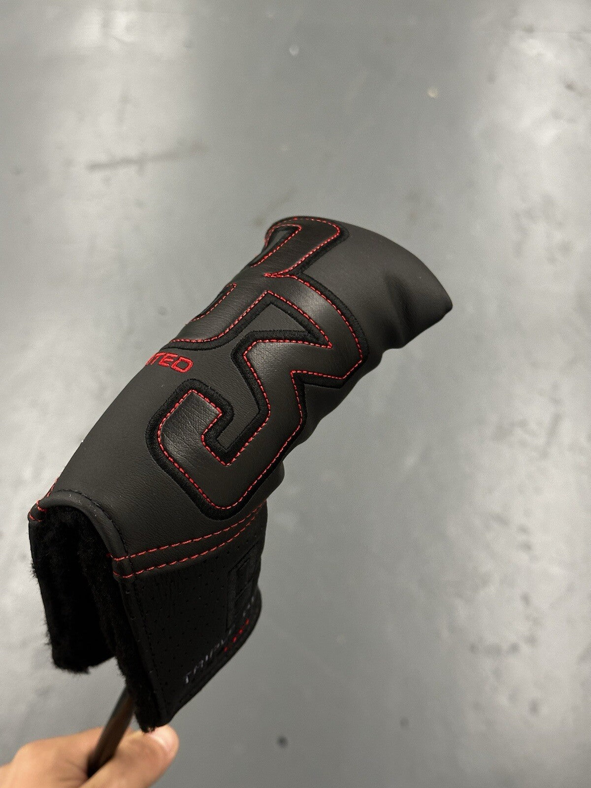 Scotty Cameron B3 Triple Black Limited Edition Newport 2 35 *NEW*