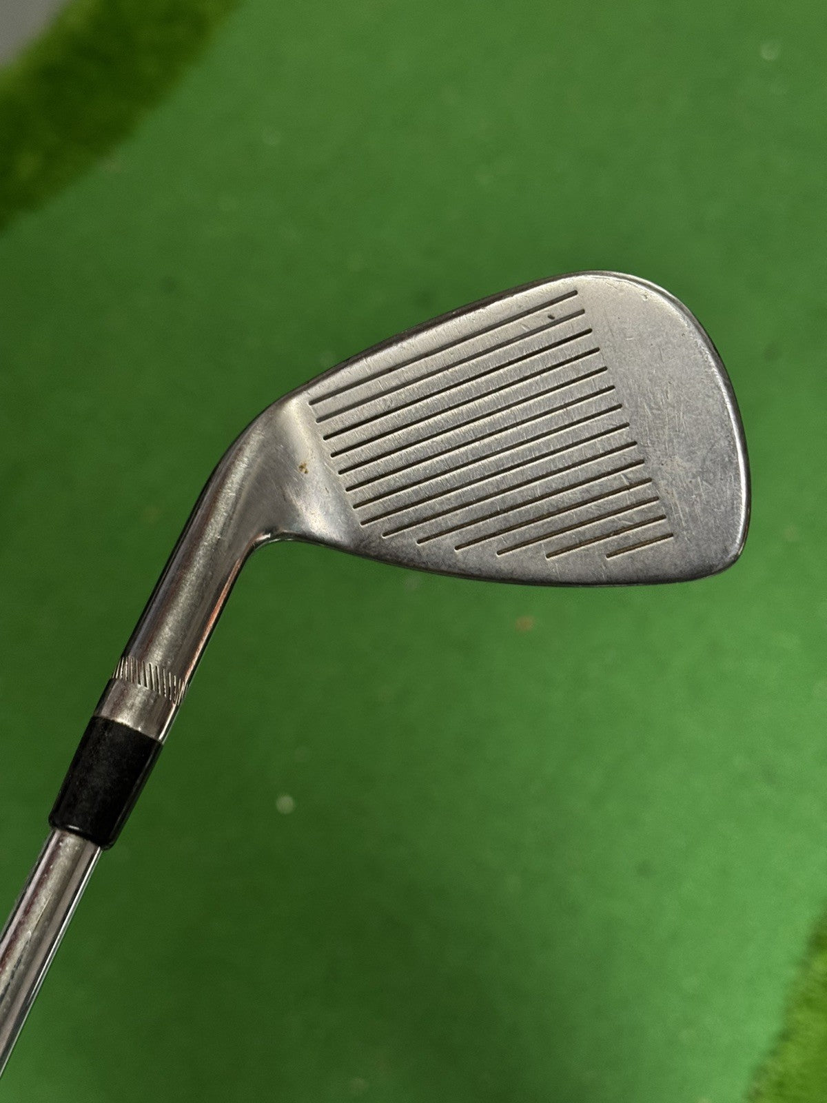 Titleist DCI 762 Iron Set 3-PW Regular Flex Dynamic Gold R300 Shafts
